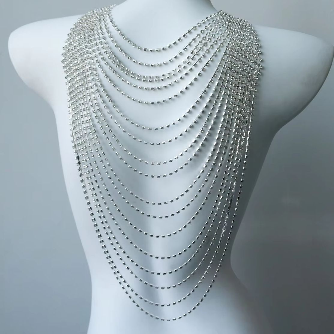 Стильная многослойная цепочка  – обзор и цена Body Jewelry Rhinestone