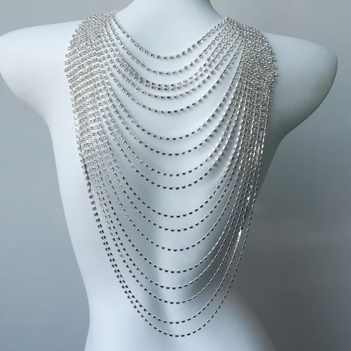Стильная многослойная цепочка  – обзор и цена Body Jewelry Rhinestone