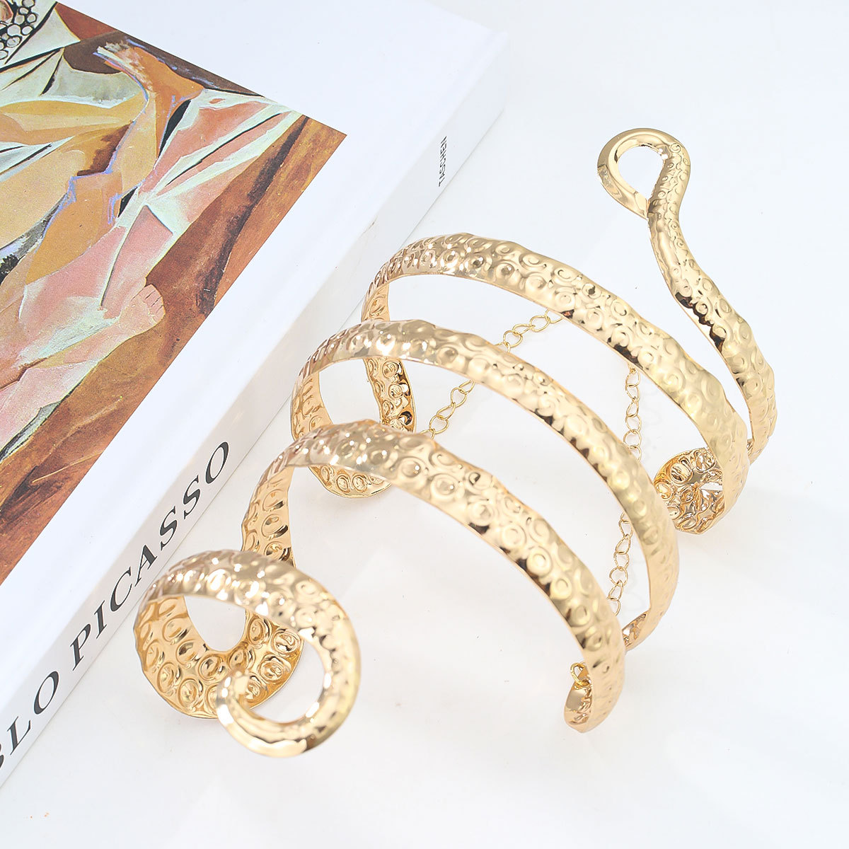 Манжеты на руку из острых спла – обзор и цена Body Jewelry High End